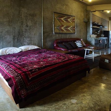 Bangkokfile Hotel Bagian luar foto